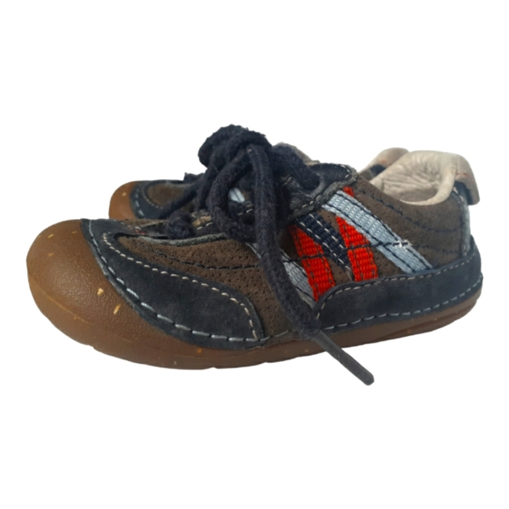 Stride Rite Cygnet Sneakers, size 4.5w